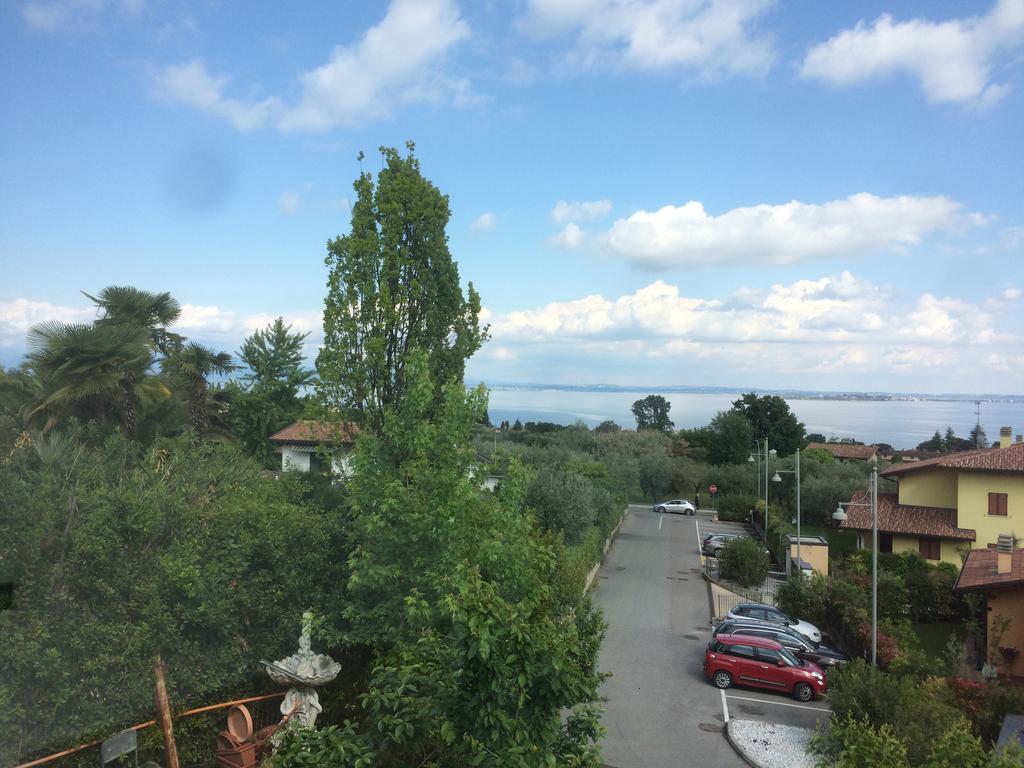 Hotel La Pergola Moniga del Garda Exterior foto